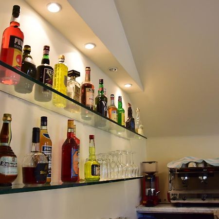 צ'לה ליגורה Hotel Pozzuolo מראה חיצוני תמונה