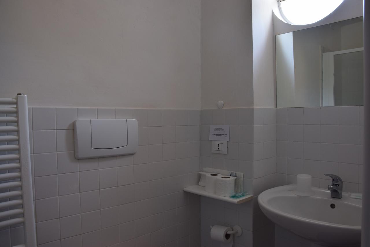 צ'לה ליגורה Hotel Pozzuolo מראה חיצוני תמונה